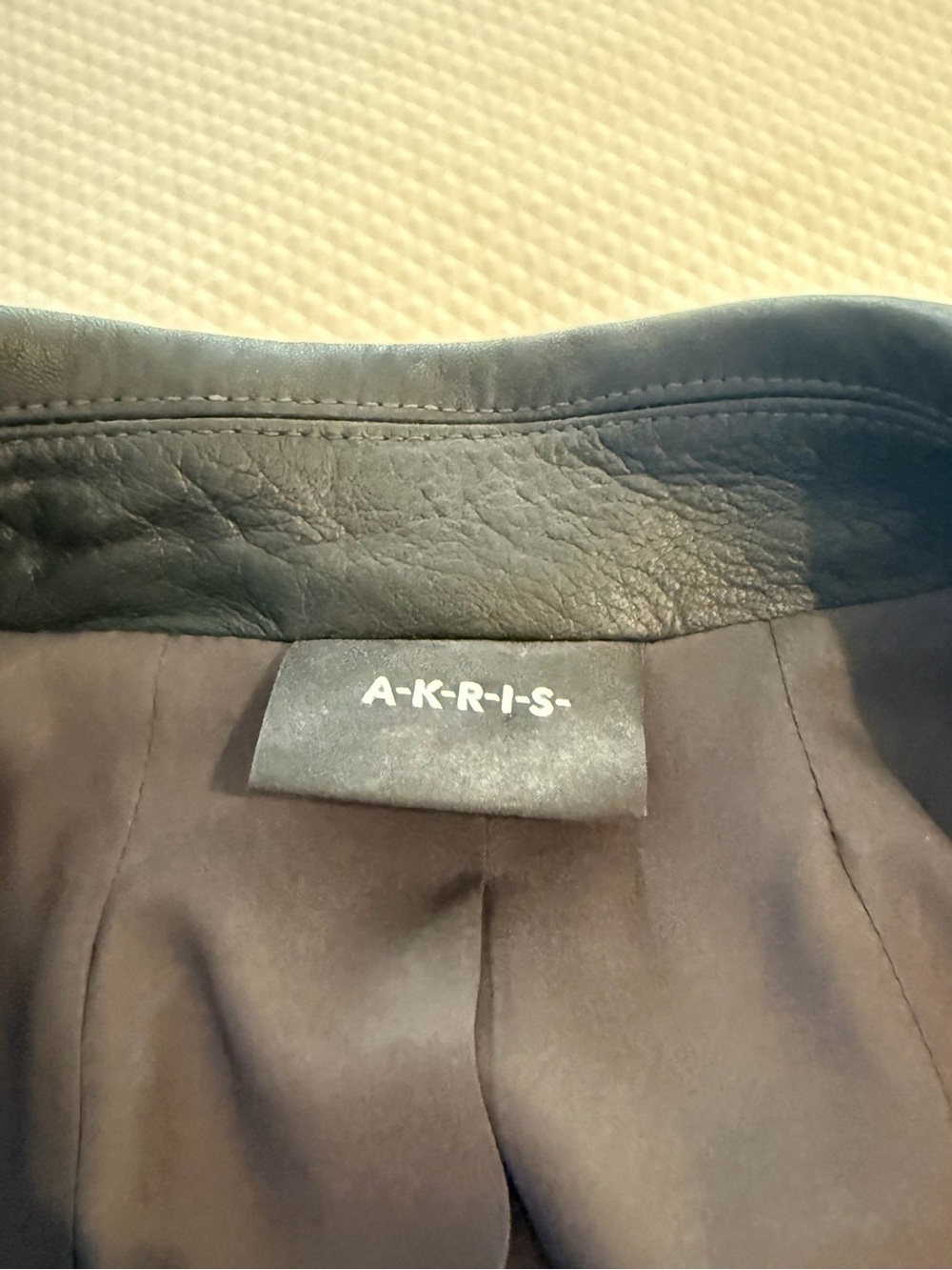 AKRIS Anthracite Leather Blazer - Mainline - Picture 3 of 11